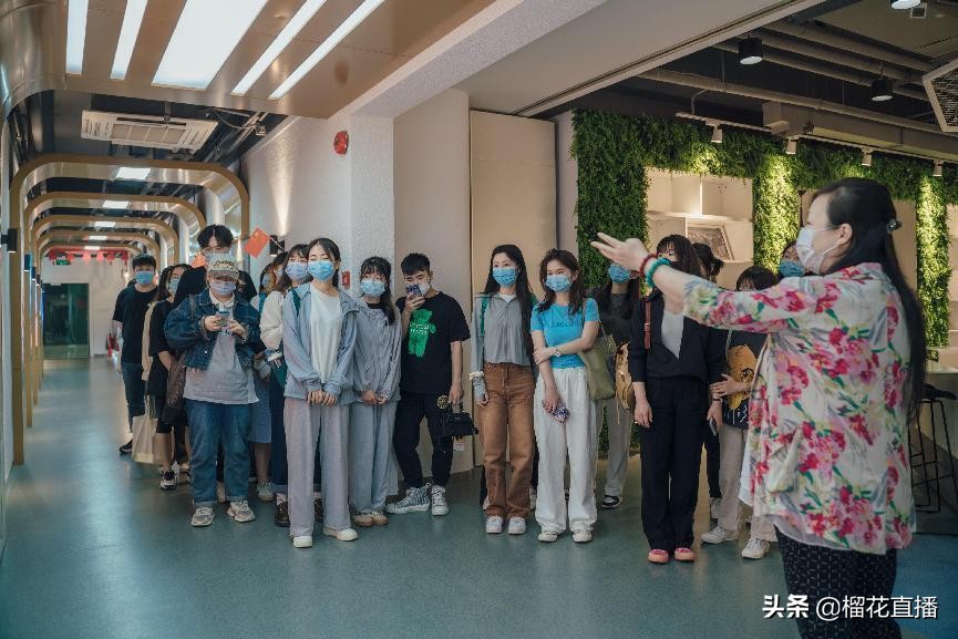 再建校媒合作“朋友圈”永利集团师生参观西安广播电视台
