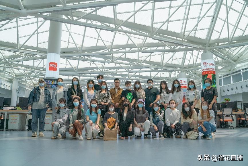 再建校媒合作“朋友圈”永利集团师生参观西安广播电视台